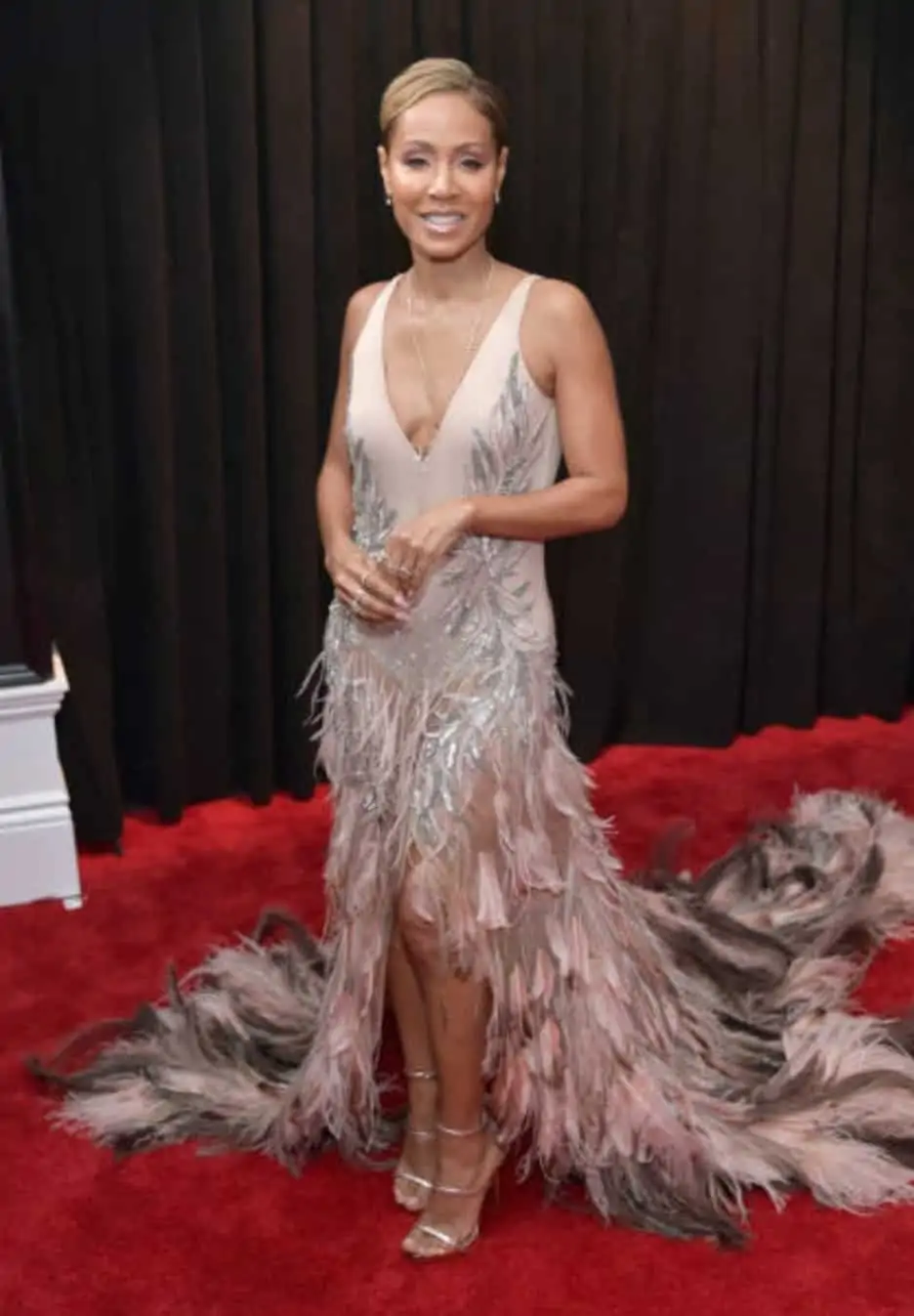 23 short celebs who prove