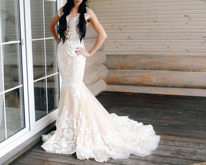 wedding dresses for petite plus size brides