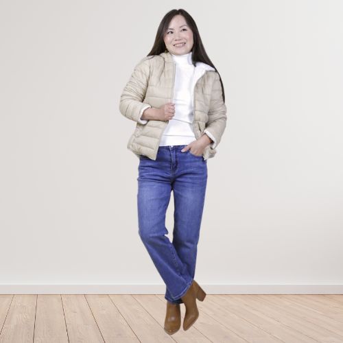 The Complete Coat Guide for Petite Women-Jeans outfit (1)