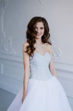 best wedding dresses for flat chest