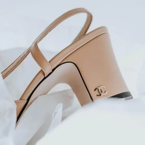 How to Make Heels More Comfortable Before the Wedding - Zola Expert Wedding  Advice