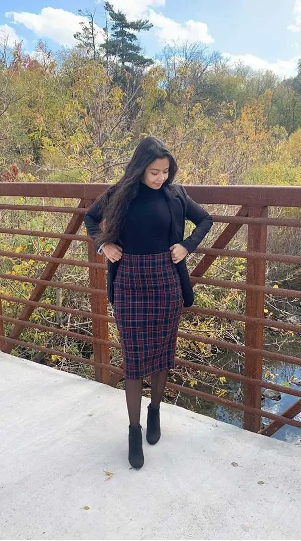 Beige plaid skirt outlet outfit