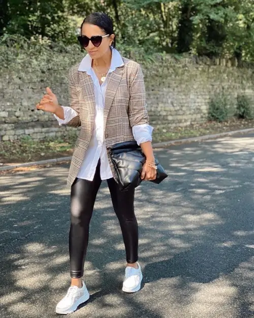 Can You Wear A Blazer With Leggings? – solowomen