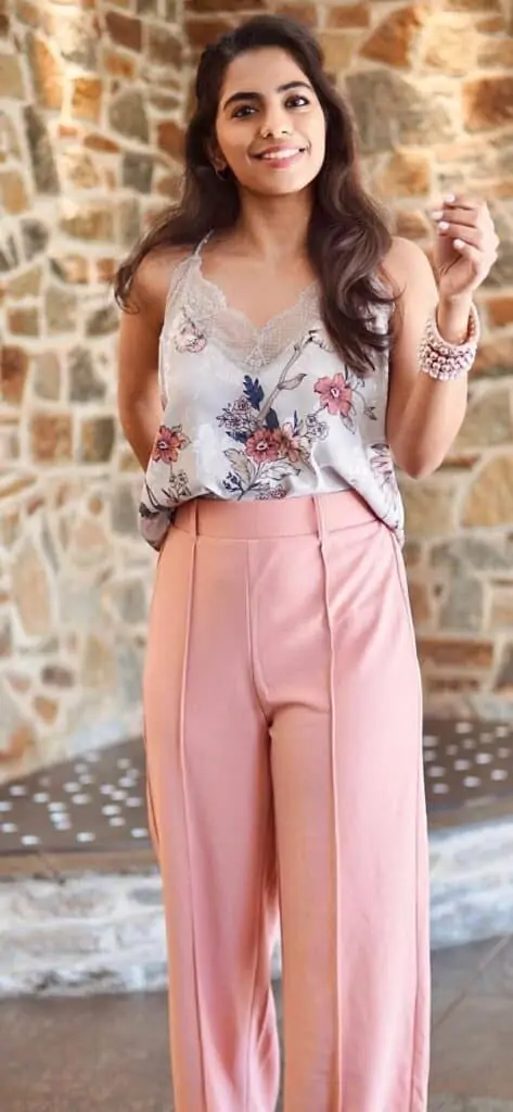 How to wear wide legged pants  best wide leg pants outfit ideas