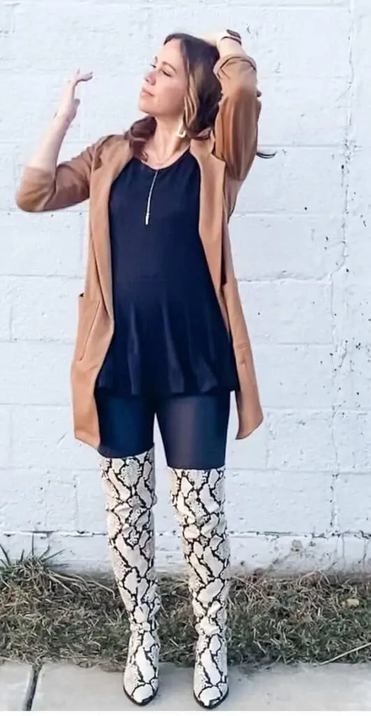 Snakeskin boot best sale outfit ideas