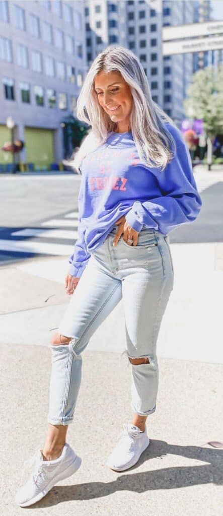 What To Wear With High Waisted Jeans