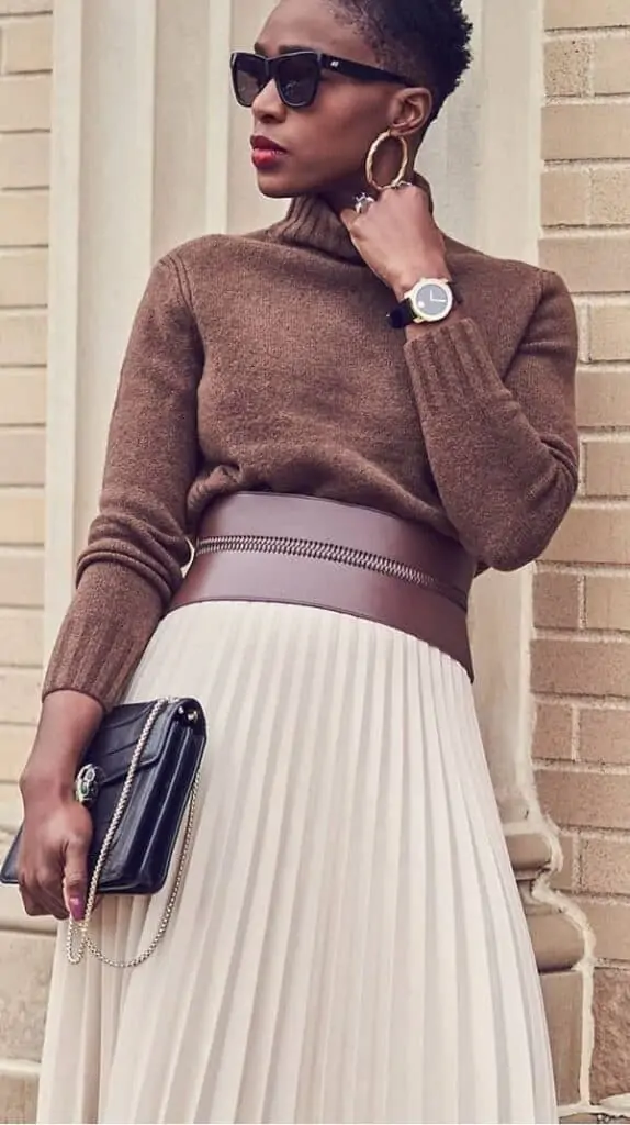 What To Wear With A Pleated Skirt Complete Guide For Women 