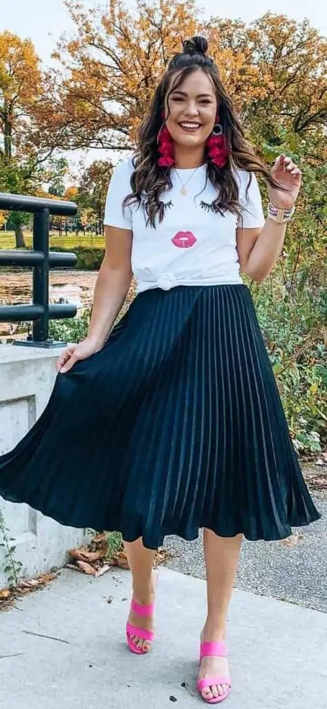 What To Wear With A Pleated Skirt Complete Guide For Women