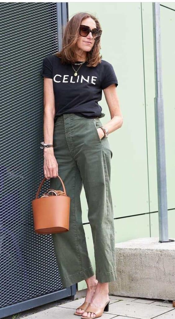 what-to-wear-with-chinos-complete-guide-for-women