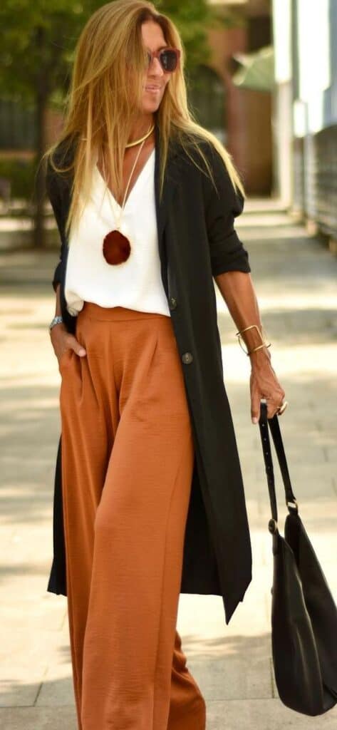 What to wear with palazzo pants (Complete Guide)