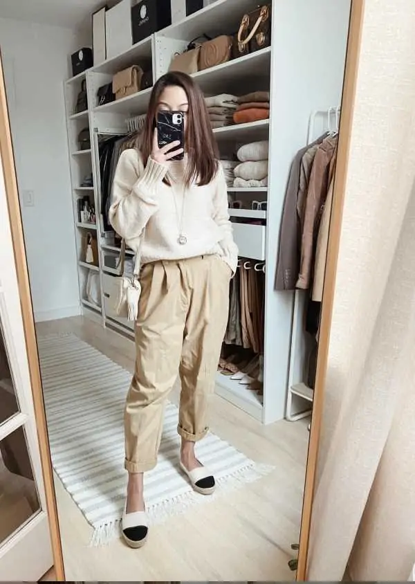 27 Chic Beige Pants Outfit Ideas For Women 2023 What To Wear With Beige  Pants  Girl Shares Tips