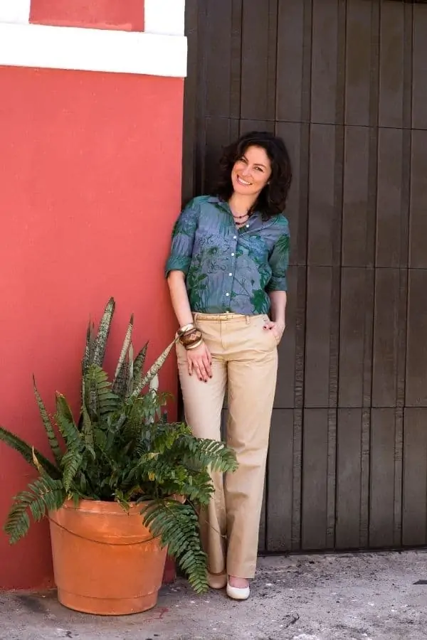 Khaki blouse outlet outfit