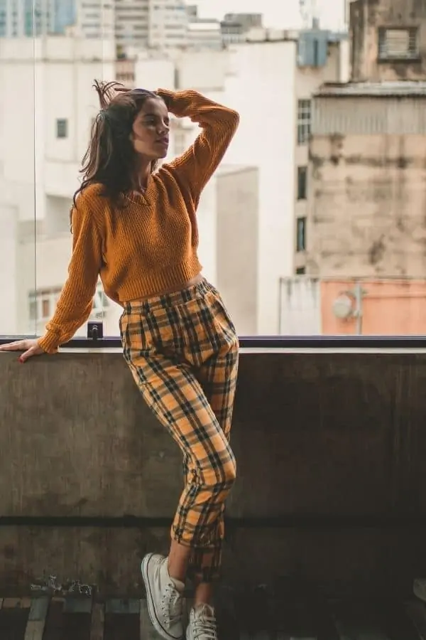 plaid pants outfit ideas - what to wear with plaid pants over 40