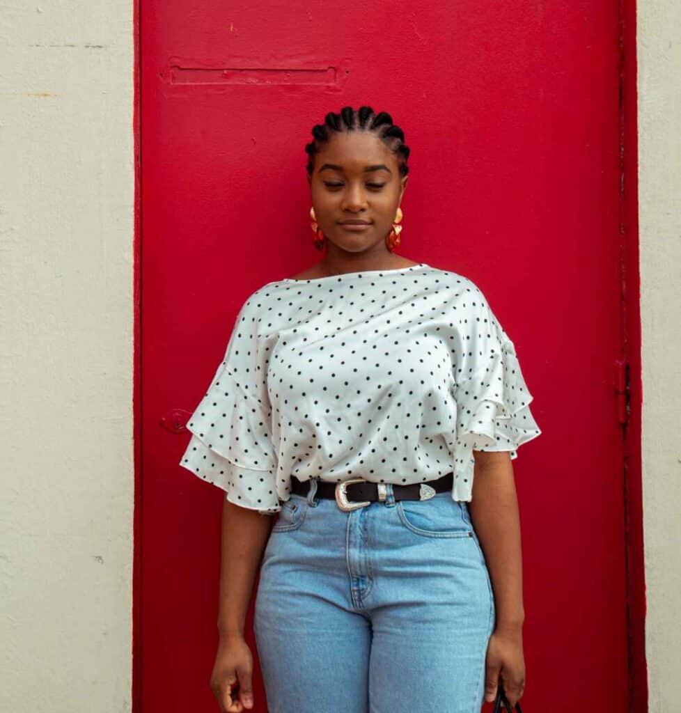 best ways to dress if you have hip dips