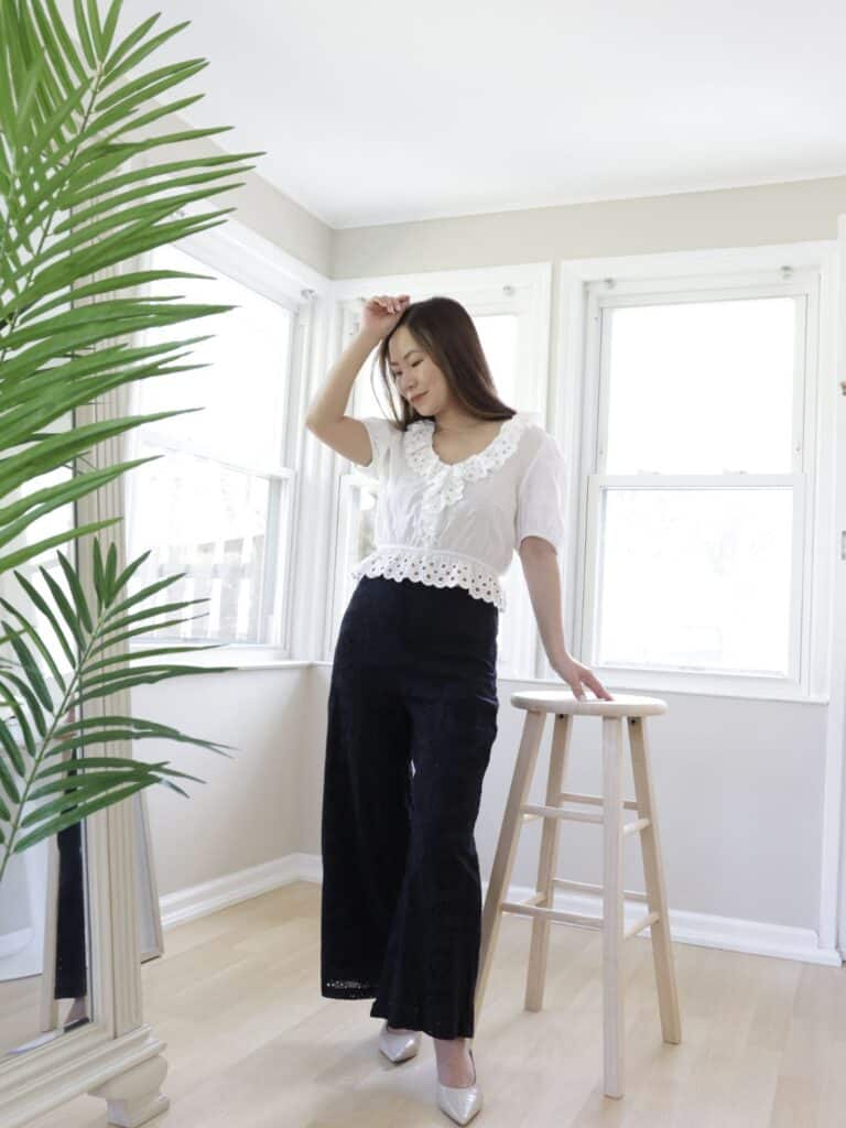 I'm 5'2", these are the 12 must-know tips on how to look good if you are short