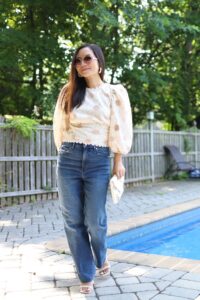 How to wear straight leg jeans if you are short