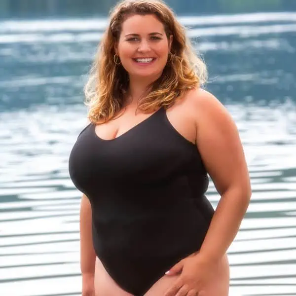 halter neck swimsuits make you looks slimmer