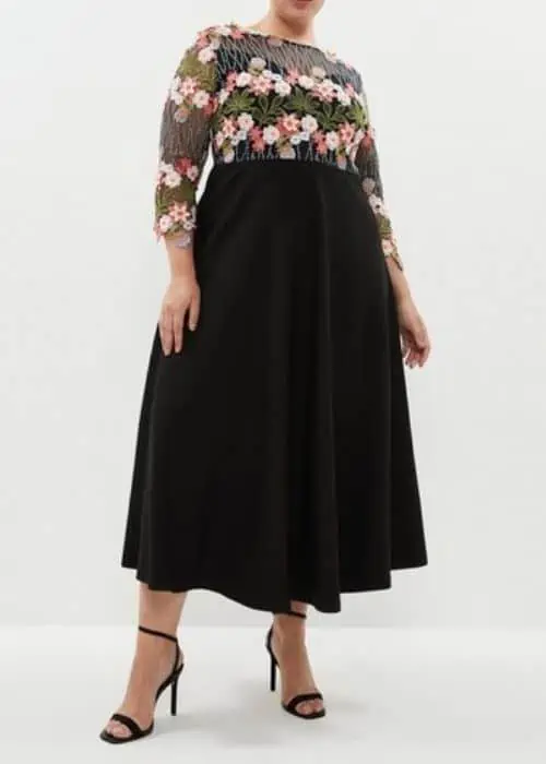 BEST SKIRTS FOR CURVY WOMEN-voluminous skirts