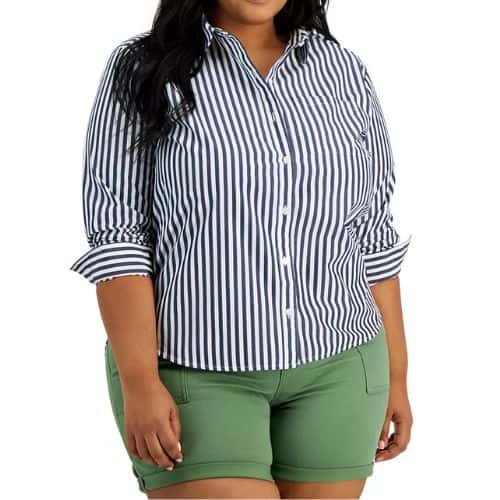 BEST TOPS FOR A WOMAN WITH A BIG BUST-Vertical striped topss
