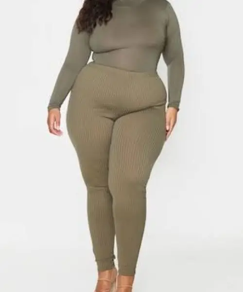 PANTS FOR APPLE SHAPE=avoid leggings