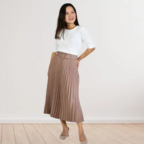 The Complete Skirt Guide for Women With A Muffin Top - Petite Dressing