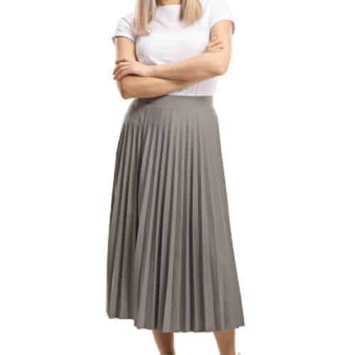 Skirt Guide For Women Over 50-pleated skirt