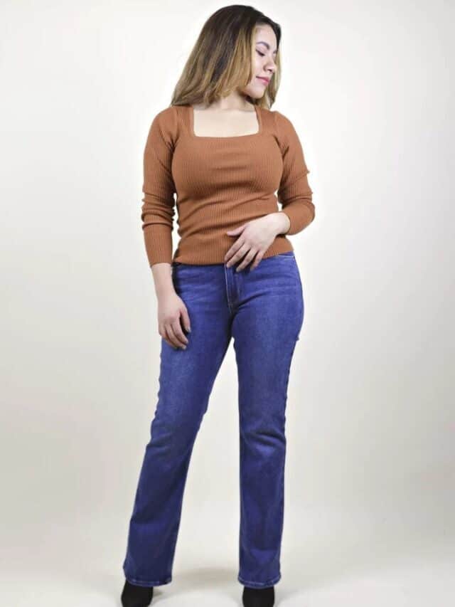 How to Choose Jeans for an Hourglass Figure