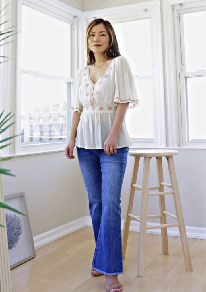 I'm 5'2, and here's 21 Styling Hacks If You Have a Short Torso