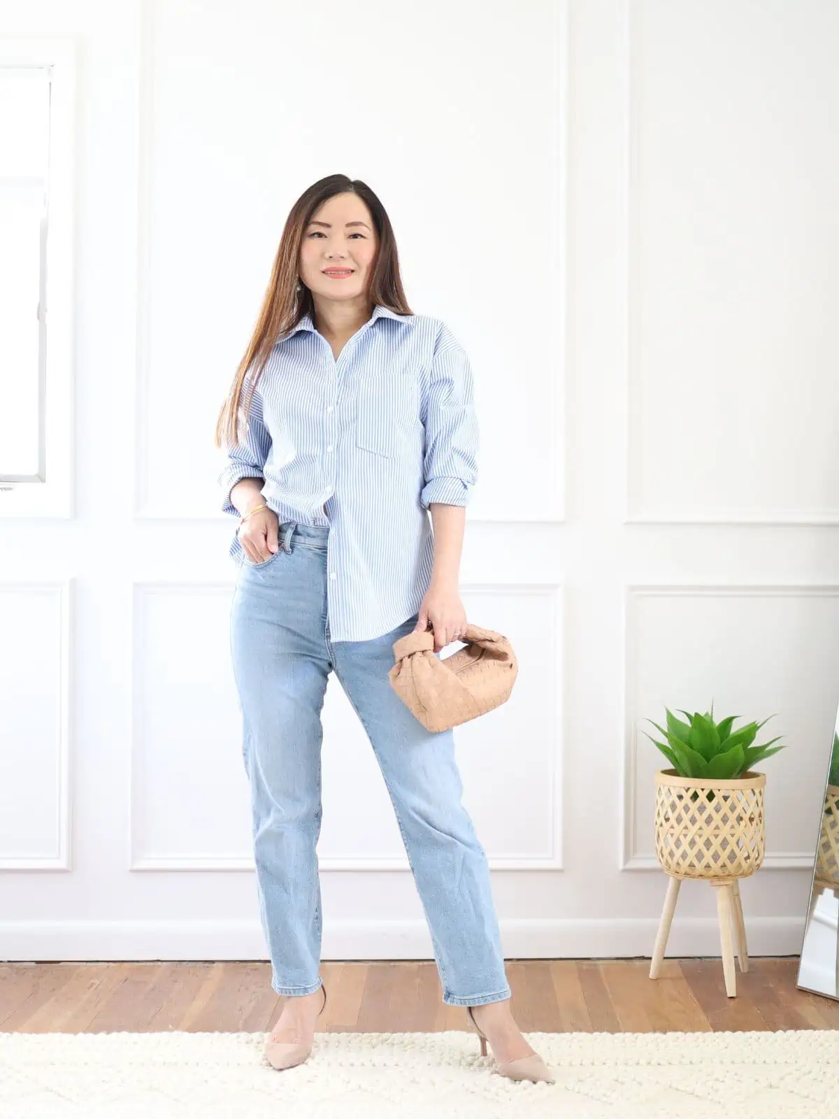 I'm 5'2, here's the 12 Best Types of Jeans for Short Women - Petite  Dressing