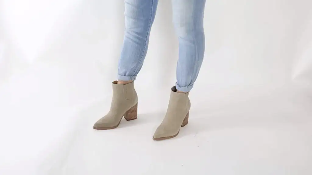 How To Wear Skinny Jeans In 2024 12 1024x576.webp