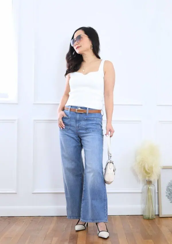 Flattering Jeans Outfit Ideas for Women Over 40