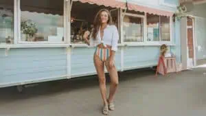 10 Beach Looks That Defined Summers In The ’80s And Still Feel Stylish Today