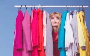 10 Mistakes That Make a Small Closet Feel Even Smaller