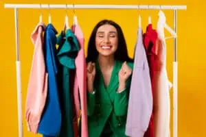 10 Color Combos Women Over 50 Should Stop Pairing This Fall