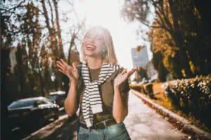 10 Reasons to Revisit Styles You Loved in Your 30s